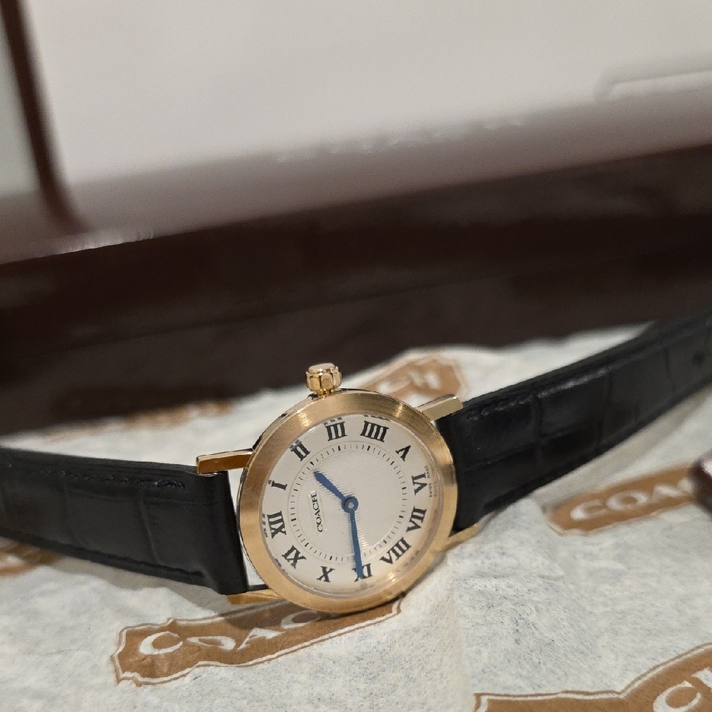 New, Vintage Coach Swiss Made Watch - Picture 10 of 16